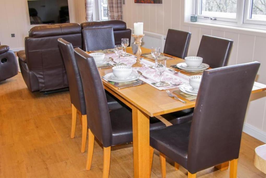 Fabulous Detached Lodge With Hot Tub Two Nights Minimum Stay Bridgnorth Eksteriør bilde